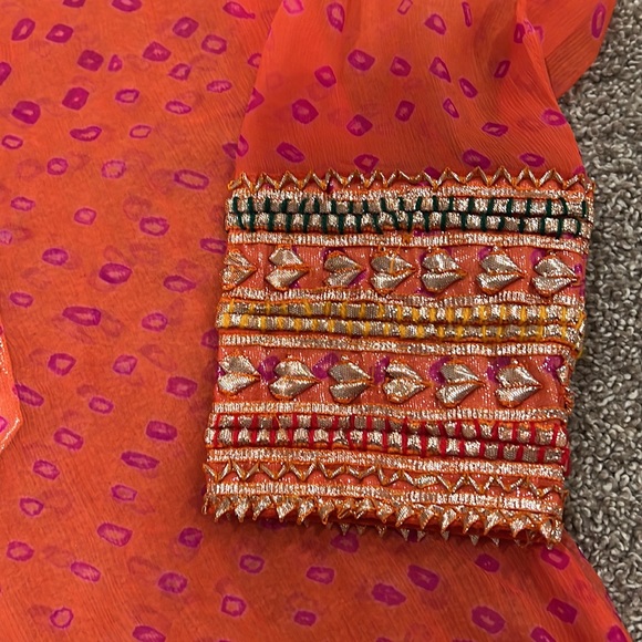 Pakistani/indian 3 piece suit - Picture 7 of 8